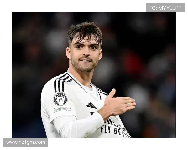 罗马诺曝科莫将签巴萨新星昆卡